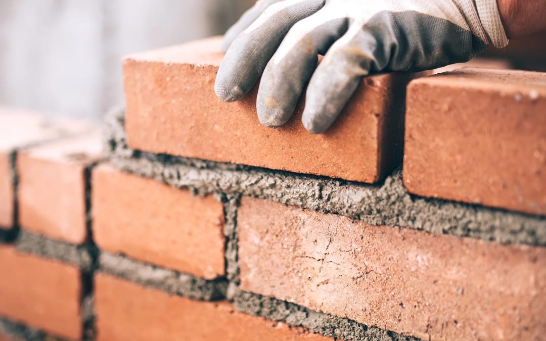 Dieu bâtit encore son Église en 2025